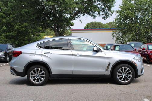 Glacier Silver Metallic 2018 BMW X6 sDrive35i