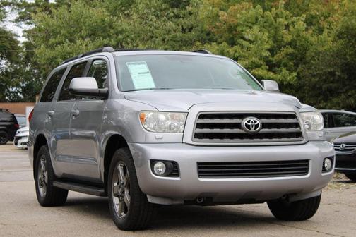 2014 Toyota Sequoia SR5