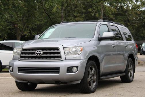 2014 Toyota Sequoia SR5