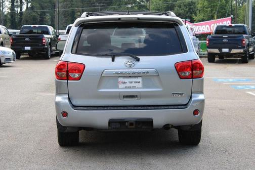 2014 Toyota Sequoia SR5