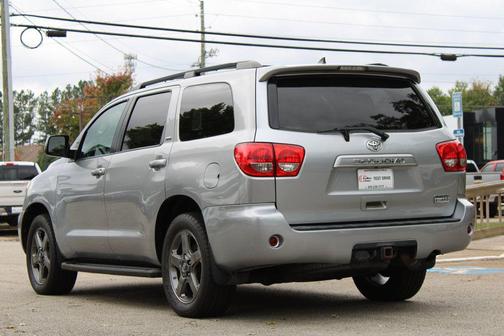 2014 Toyota Sequoia SR5