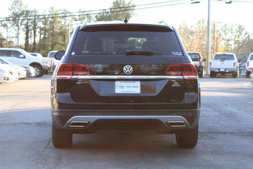 2018 Volkswagen Atlas 3.6L SE w/Technology