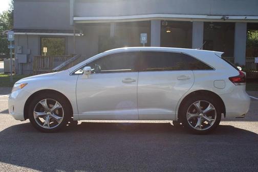2013 Toyota Venza LE