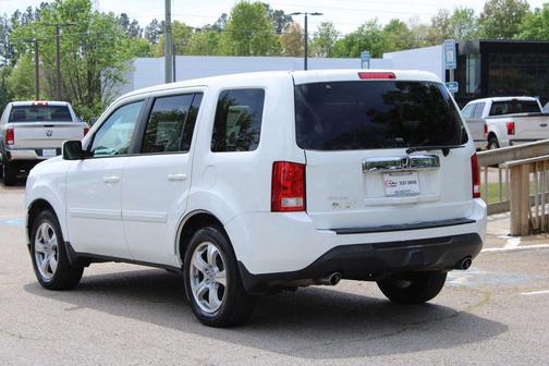 Taffeta White 2015 Honda Pilot EX