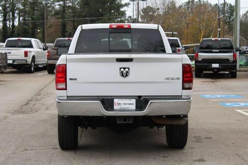 2018 RAM 2500 SLT Crew Cab 4x4 6'4' Box