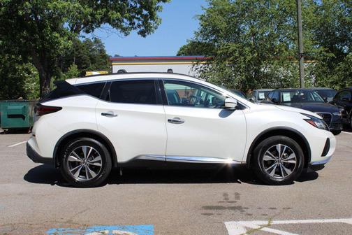 Pearl White Tricoat 2019 Nissan Murano SV