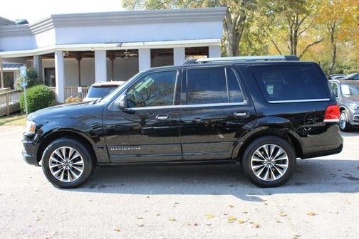 2016 Lincoln Navigator Select