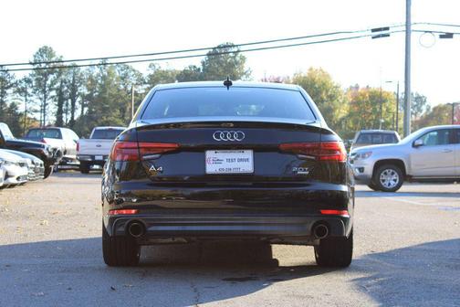 2017 Audi A4 Season of Audi ultra Premium