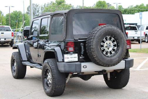 Black Clearcoat 2012 Jeep Wrangler Unlimited Sahara