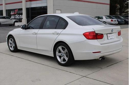 2015 BMW 328 328i