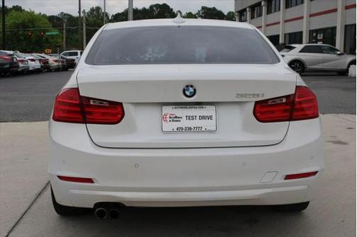 2015 BMW 328 328i