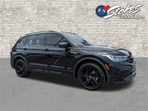 2024 Volkswagen Tiguan 2.0T SE R-Line Black