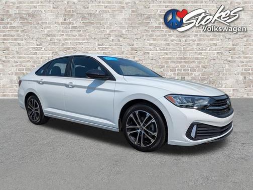 Pure White 2024 Volkswagen Jetta 1.5T Sport