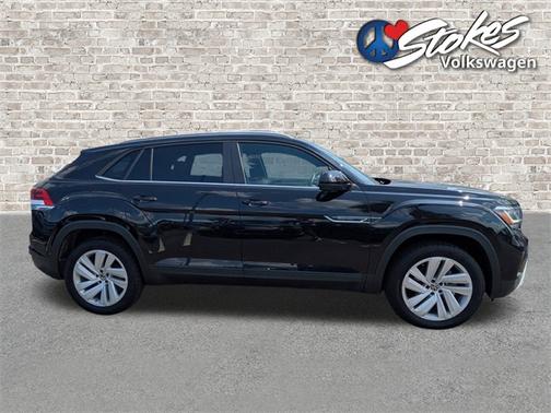 2022 Volkswagen Atlas Cross Sport 3.6 V6 SE w/ Technology