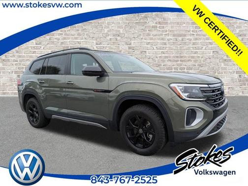 Avocado Green Pearl 2025 Volkswagen Atlas 2.0T Peak Edition SUV