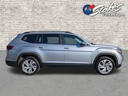Pyrite Silver Metallic 2023 Volkswagen Atlas 3.6 SE w/ Technology