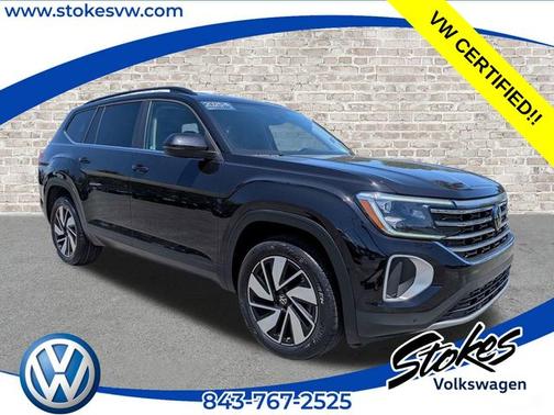 Deep Black Pearl Effect 2025 Volkswagen Atlas 2.0T SE w/ Technology
