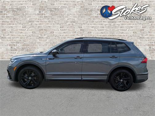 2024 Volkswagen Tiguan 2.0T SE R-Line Black