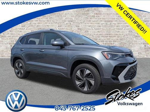 Platinum Gray Metallic 2025 Volkswagen Taos 1.5T SE SUV