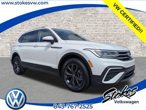 Opal White Pearl Effect 2023 Volkswagen Tiguan 2.0T SE SUV
