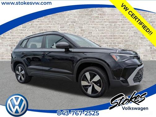 Deep Black Pearl Effect 2025 Volkswagen Taos 1.5T S