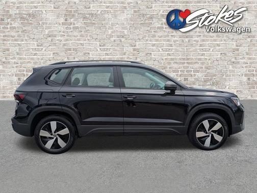 Deep Black Pearl Effect 2025 Volkswagen Taos 1.5T S