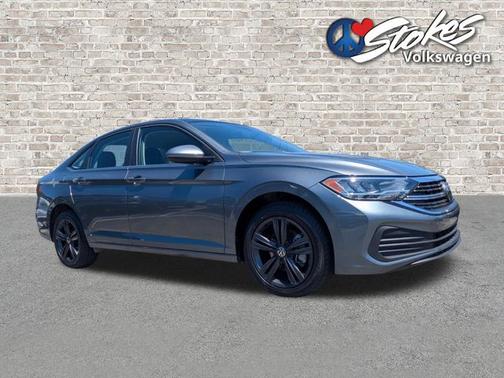 Platinum Gray Metallic 2024 Volkswagen Jetta 1.5T SE