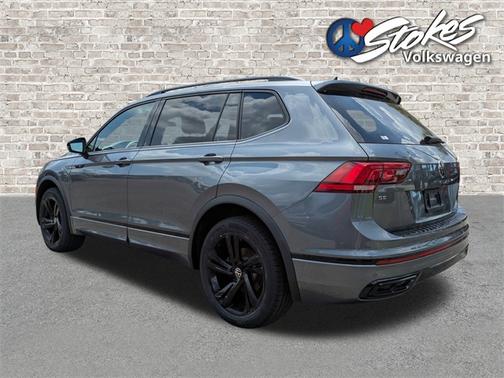 2024 Volkswagen Tiguan 2.0T SE R-Line Black