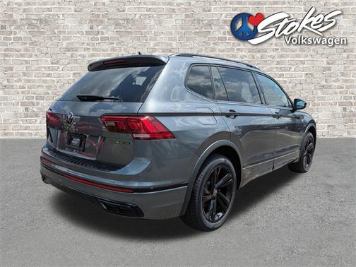 2024 Volkswagen Tiguan 2.0T SE R-Line Black