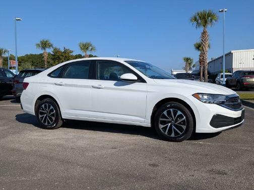 Pure White 2024 Volkswagen Jetta 1.5T S