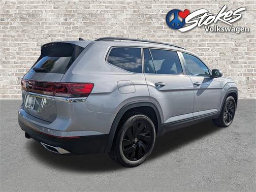 2024 Volkswagen Atlas 2.0T SE w/ Technology