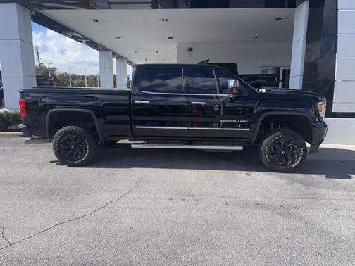 2019 GMC Sierra 2500 Denali