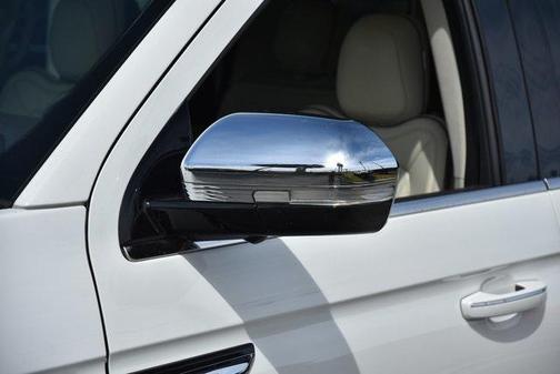 2022 Lincoln Navigator Black Label