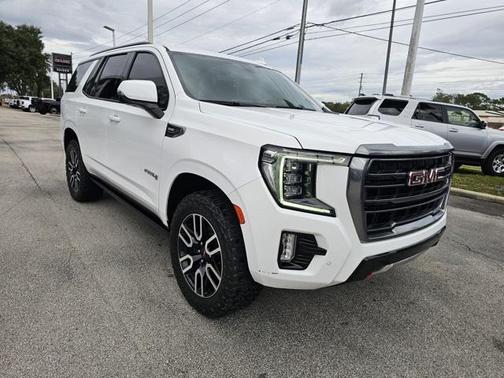 2021 GMC Yukon 4WD AT4