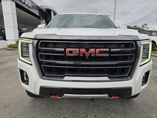 2021 GMC Yukon 4WD AT4