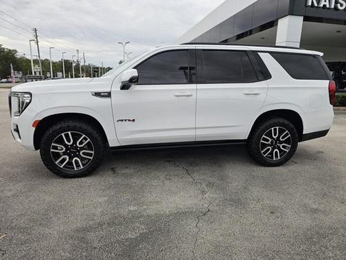 2021 GMC Yukon 4WD AT4