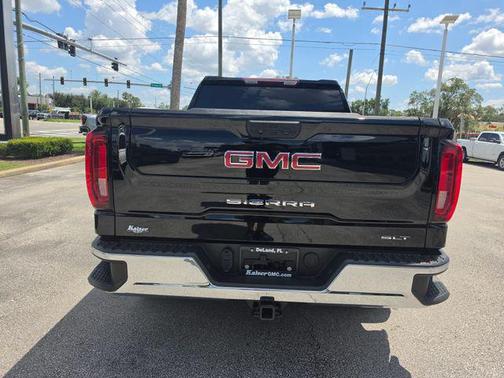 Onyx Black 2025 GMC Sierra 1500 SLT