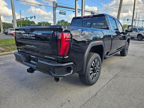 Onyx Black 2026 GMC Sierra 2500 Denali Ultimate