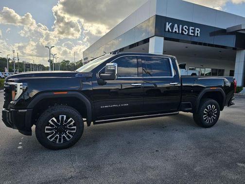 Onyx Black 2026 GMC Sierra 2500 Denali Ultimate