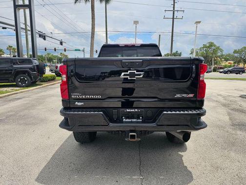 Black 2024 Chevrolet Silverado 2500 4WD Crew Cab Standard Bed ZR2
