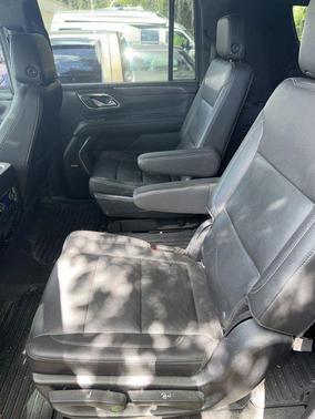 Black 2021 Chevrolet Suburban 4WD Z71