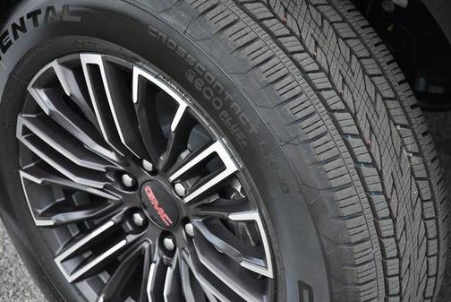 2025 GMC Yukon XL 4WD Elevation