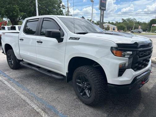 Summit White 2025 Chevrolet Silverado 1500 Custom Trail Boss