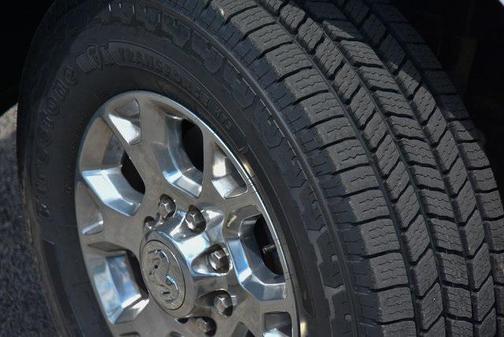 2021 RAM 2500 Laramie Crew Cab 4x4 6'4' Box