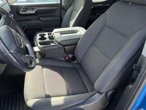 Blue Metallic 2022 GMC Sierra 1500 Elevation