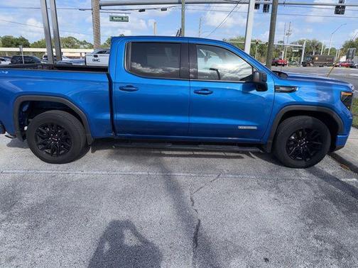 Blue Metallic 2022 GMC Sierra 1500 Elevation
