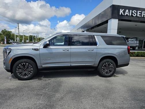 2025 GMC Yukon XL 2WD Elevation