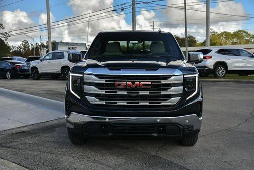 2025 GMC Sierra 1500 SLE