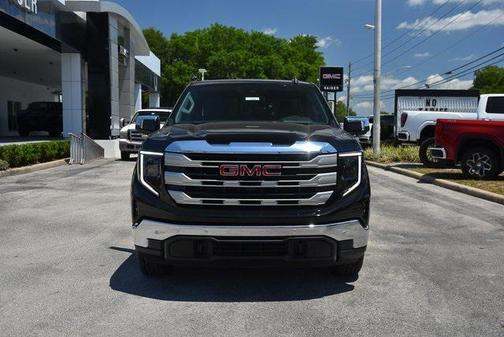 2025 GMC Sierra 1500 SLE