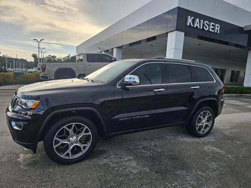 Diamond Black Crystal Pearlcoat 2021 Jeep Grand Cherokee Limited